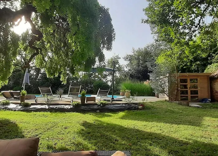 Frühstückspension Manoir Larcouillet 3*