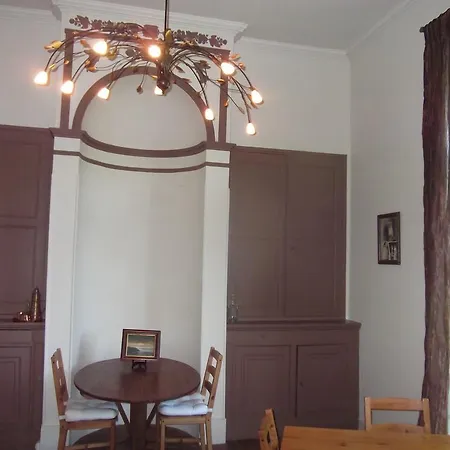 Manoir Larcouillet 3* Merles