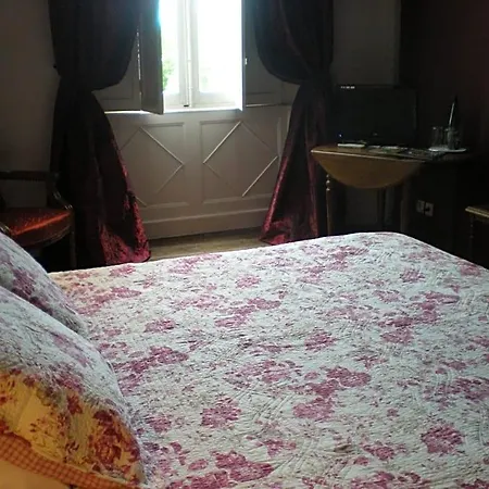 Couette-café Manoir Larcouillet