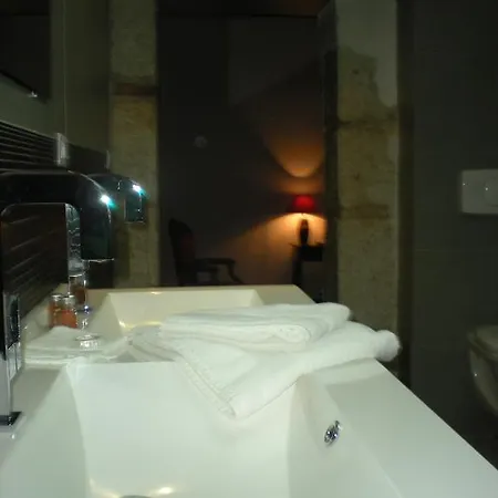 Manoir Larcouillet Merles