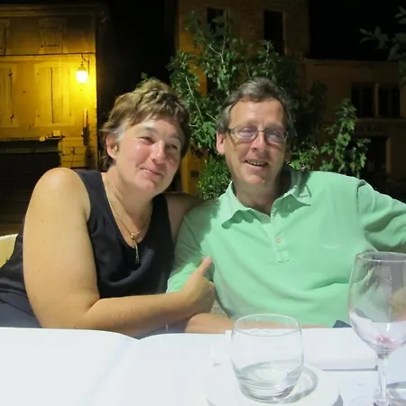 לינה וארוחת בוקר Manoir Larcouillet 3*