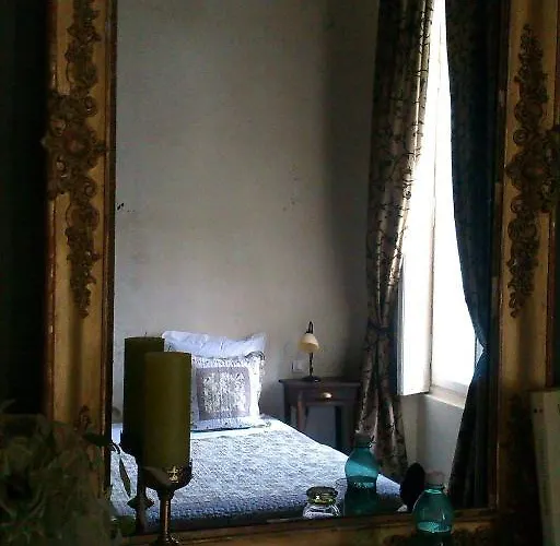 Manoir Larcouillet Bed & Breakfast Merles